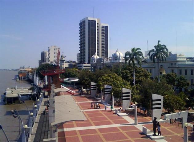 Perla Central Hotel