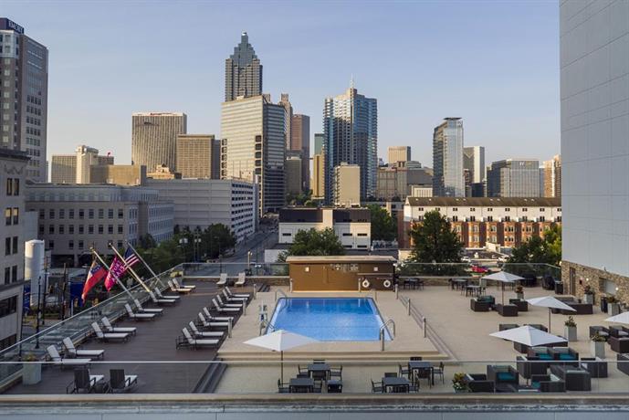 Crowne Plaza Atlanta Midtown Compare Deals - 