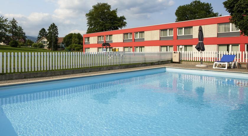 ibis 3 Lacs Neuchâtel