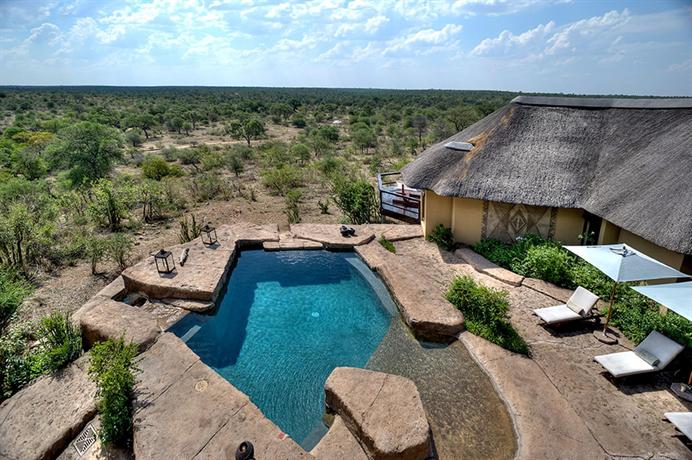 Makumu Private Game Lodge