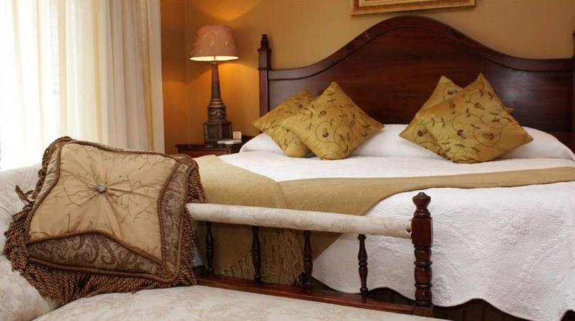 Avalon Guest Manor
