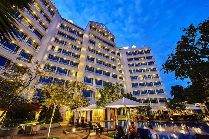hotel near clarke quay singapore