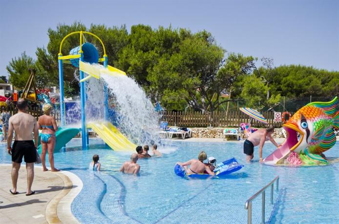 Club Hotel Aguamarina Menorca, Es Mercadal - Compare Deals