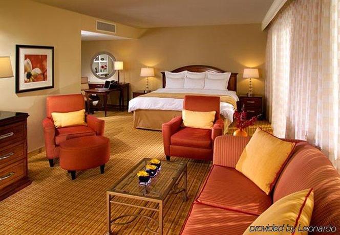 Atlanta Marriott Marquis Compare Deals