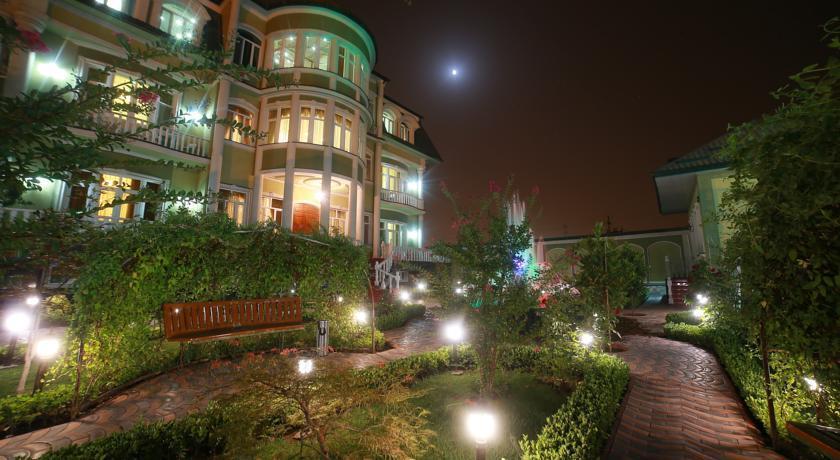 Lotte Palace Dushanbe Compare Deals - 