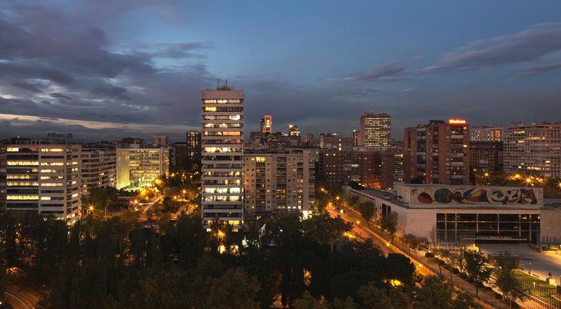 홀리데이 인 마드리드 베르나베우, Holiday Inn Madrid Bernabeu