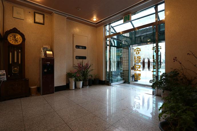 Songrim Motel Sokcho Compare Deals - 