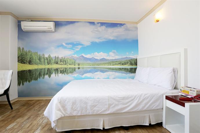 Songrim Motel Sokcho Compare Deals - 