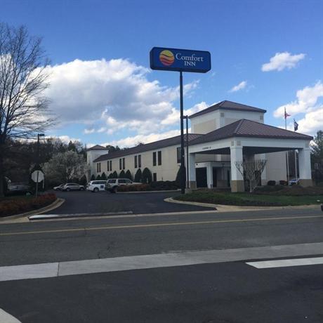 Quality Inn Richmond Airport Compare Deals