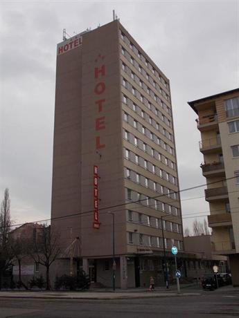 carmen hotel zuglo