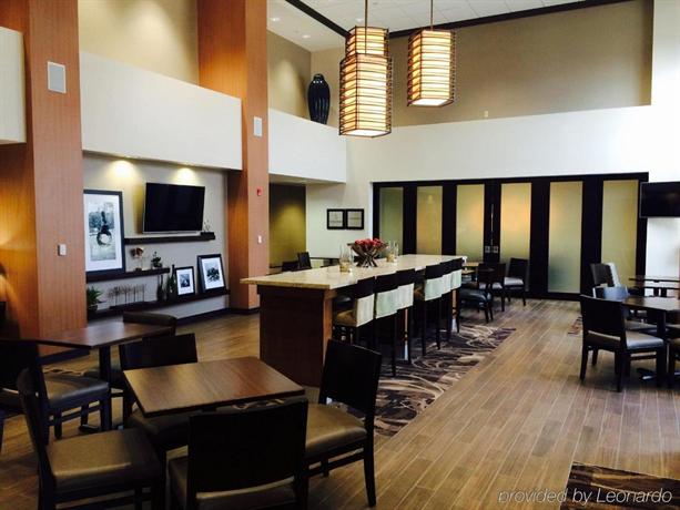 Hampton Inn Suites Pittsburgh Harmarville Pa Compare Deals