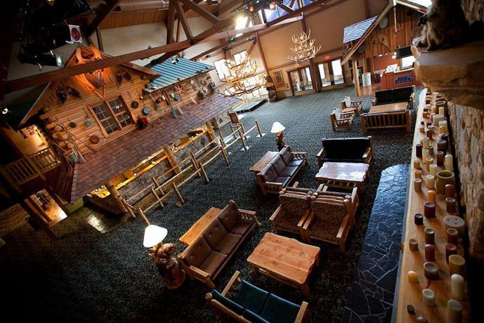 Great Wolf Lodge Resort Niagara Falls City Compare Deals