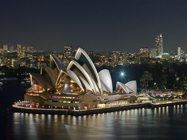 키 웨스트 스위트 스디니, Quay West Suites Sydney