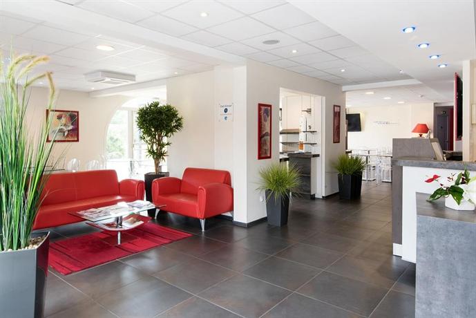 Hotel Kyriad La Rochelle Centre Ville Compare Deals - 