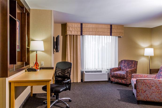 Cambria Hotel And Suites Appleton Wisconsin Cambria Hotel And Suites Appleton Wisconsin