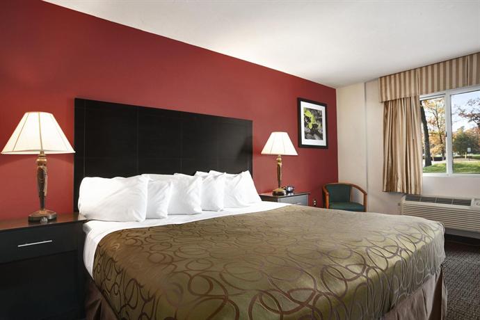 Travelodge Hotel Traverse City