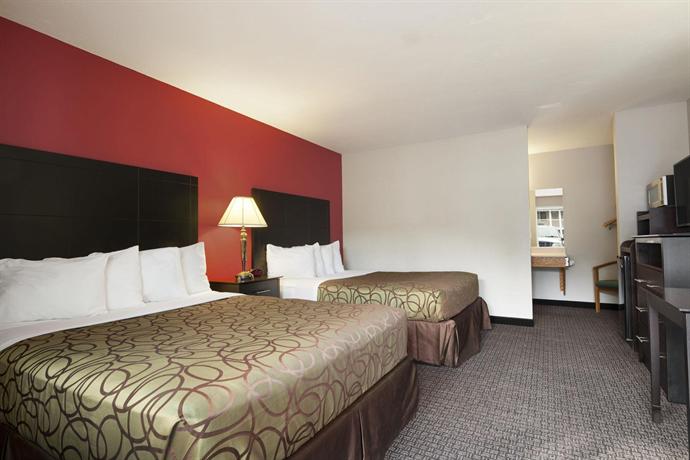 Travelodge Hotel Traverse City