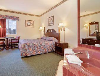 Super 8 By Wyndham Aurora Naperville Area Compare Deals
