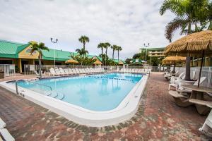 Quality Inn Suites Port Canaveral Area Cocoa Beach Compare