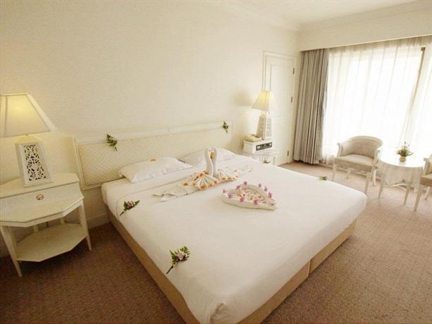 Guest Friendly Hotels in Chiang Mai - Pornping Tower Hotel