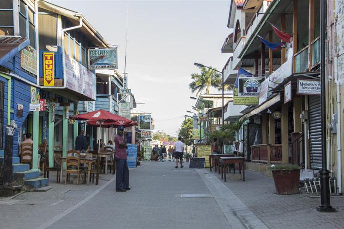 Bella's Backpackers Cayo