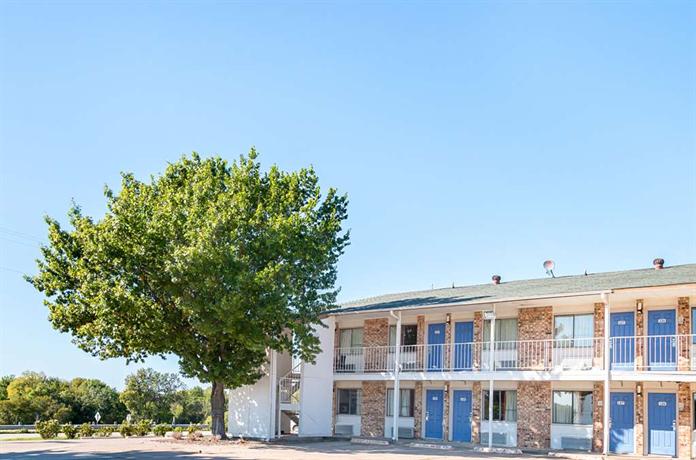 Dallas Days Inn Red Oak