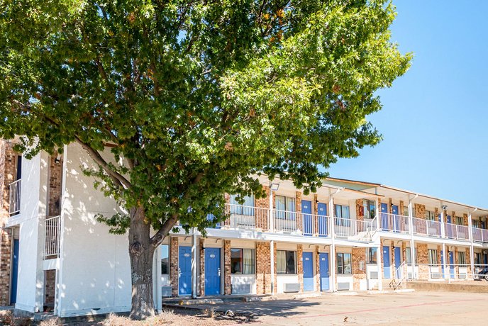 Dallas Days Inn Red Oak