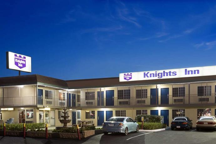 Knights Inn San Bernardino
