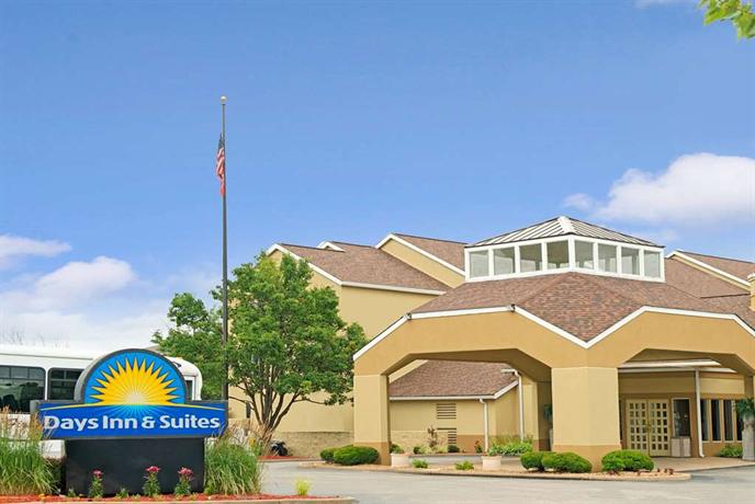 Days Inn & Suites St Louis/Westport