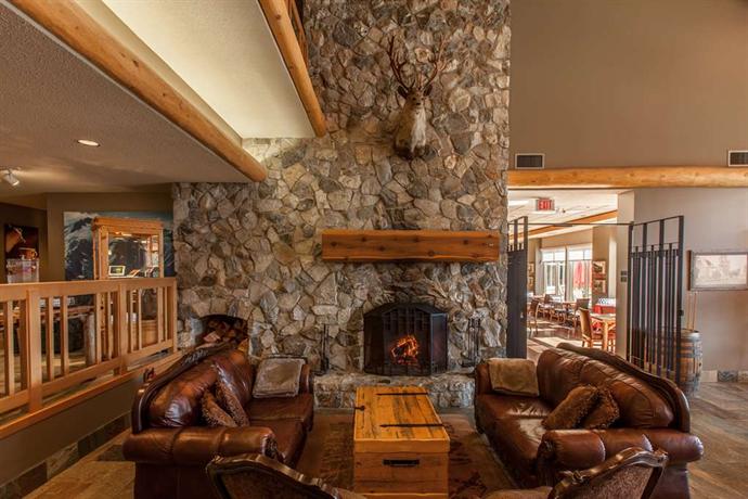 The Hillcrest Hotel Revelstoke