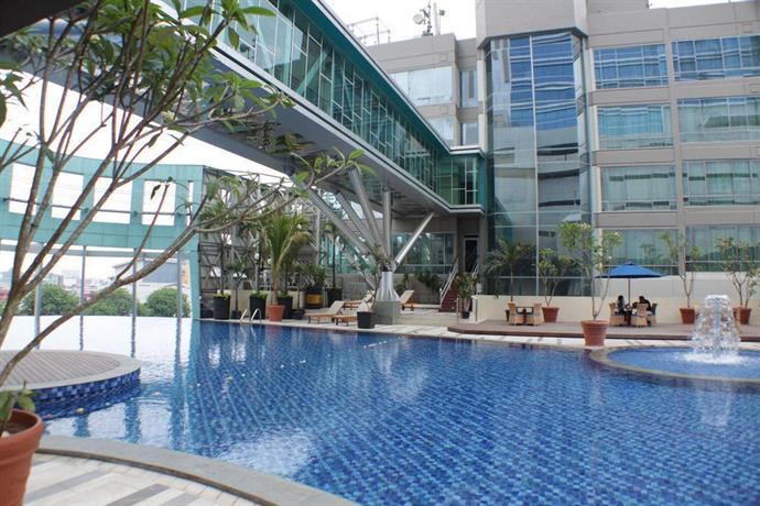  Hotel  Horison  Ultima Bekasi  Compare Deals