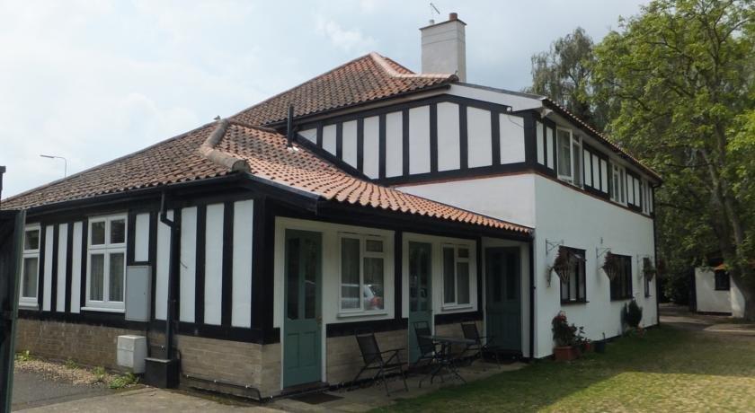 Silverwood Lodge Guest House Landbeach