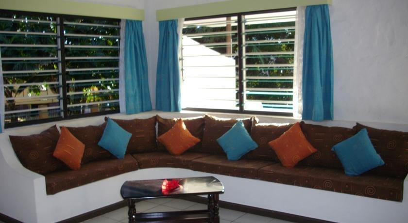 Lecho Des Vagues Apartments Beau Vallon Compare Deals - 