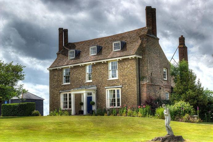 Goss Hall Bed & Breakfast