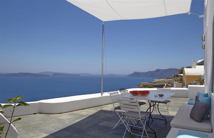 Amaya Selection of Villas, Oia - Compare Deals