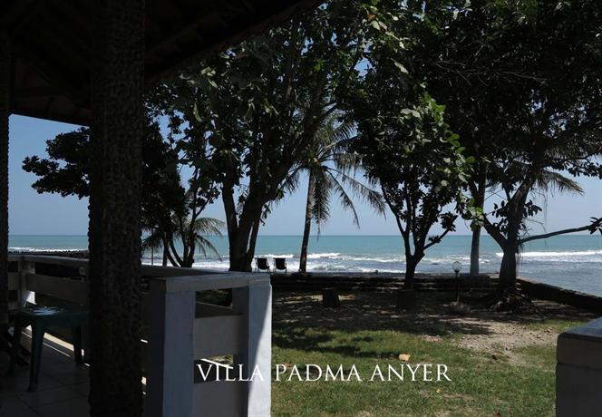 Padmadewi Anyer Villa \u0026 Hotel  Compare Deals