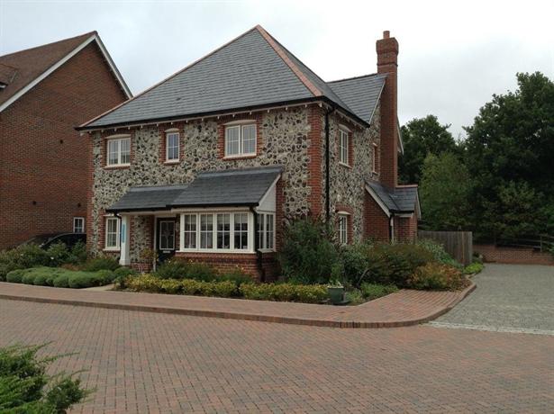 Chichester Holiday Lets