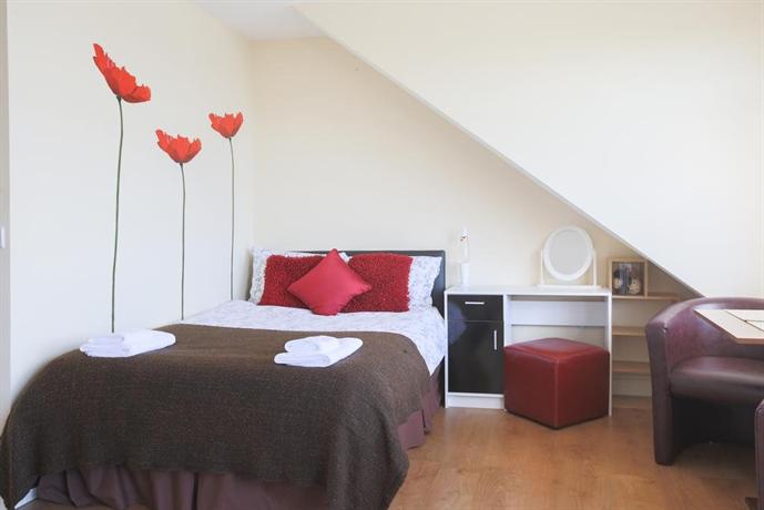 Beautiful studio flat in Harrow 42c