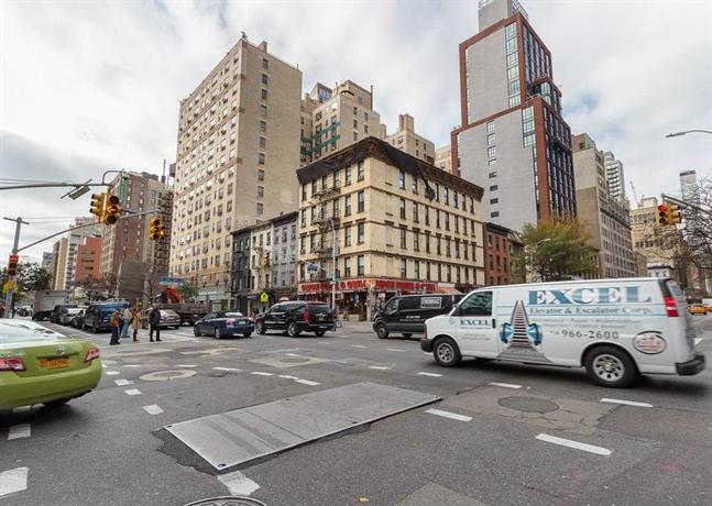 Gramercy Park Apartments