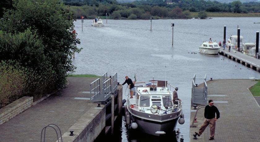 Ramada Hotel and Suites Lough Allen Drumshanbo