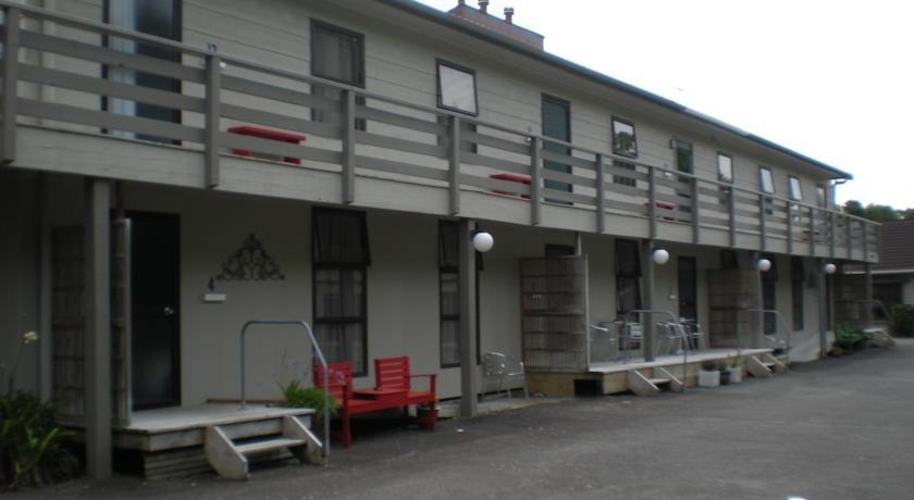 Carrington Motel