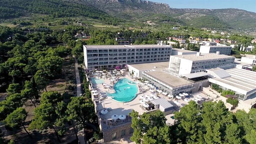 Bluesun Hotel Elaphusa, Bol - Compare Deals