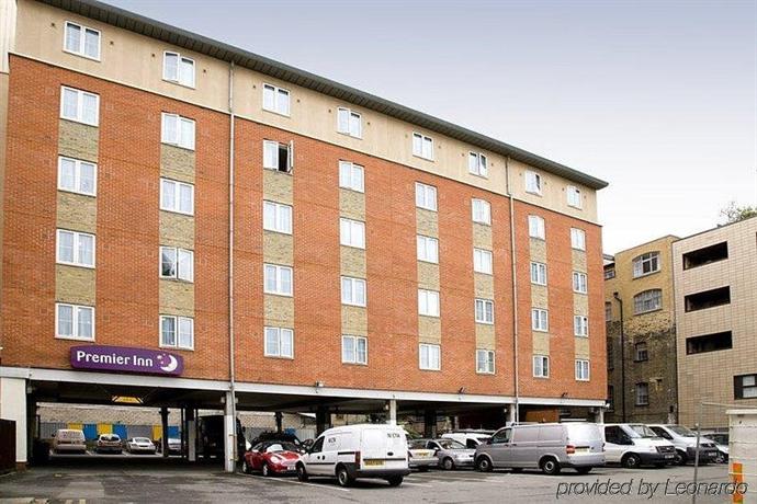 Tower bridge hotel deals