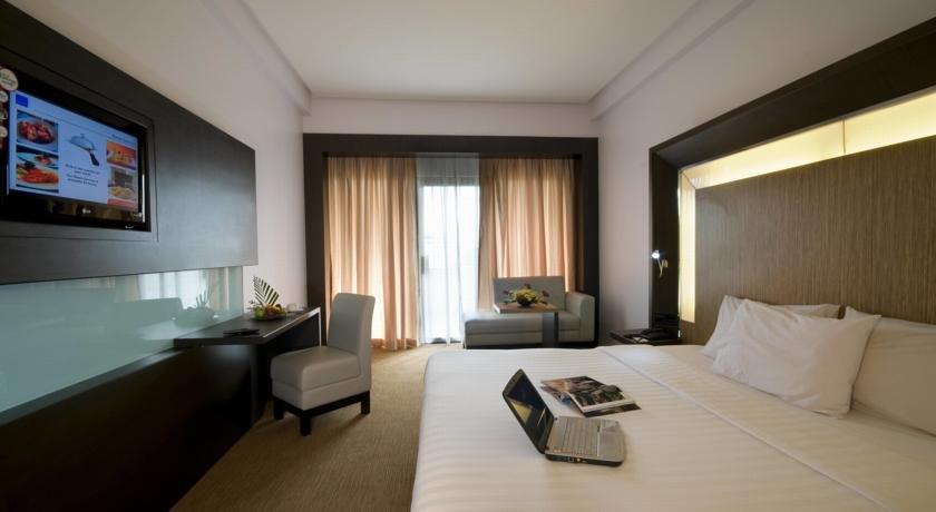 Novotel Batam, Batu Ampar - Compare Deals