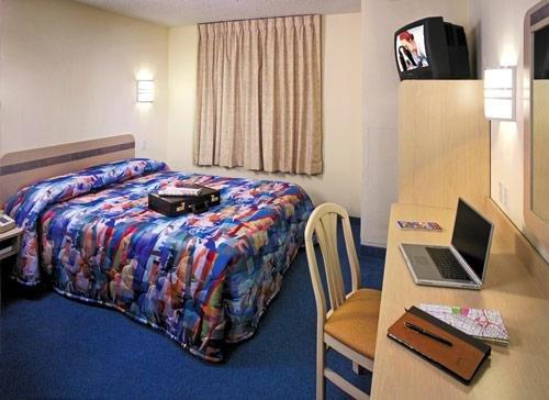 Motel 6 Maryland Heights