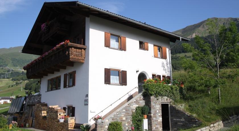 Room Photo 3059148 Hotel Haus Gerda Hotel