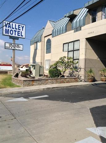 Valley Motel Fontana Compare Deals
