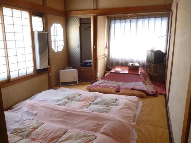 Uotoshi Ryokan Inn Nagano