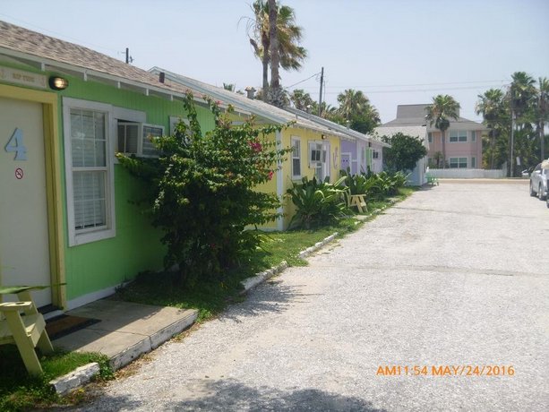 Double Barr Cottages Port Aransas Compare Deals