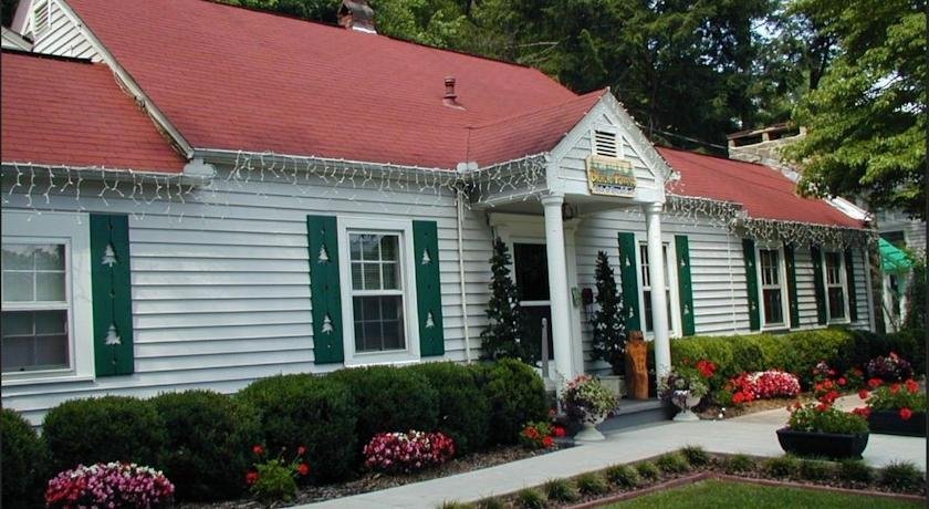 Black Forest B B And Luxury Cabins Helen Compare Deals